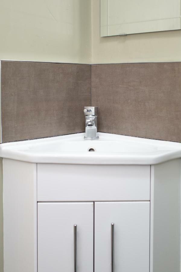 3 Bedroom Apartment Newcastle City Centre エクステリア 写真